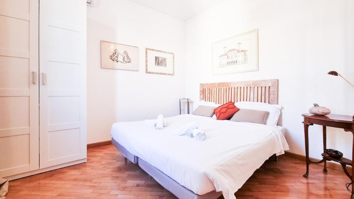 Luxury Penthouse With Terrace By Spanish Steps Appartement Rome