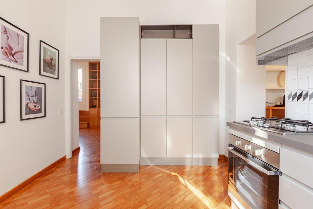 Luxury Penthouse With Terrace By Spanish Steps Appartement Rome